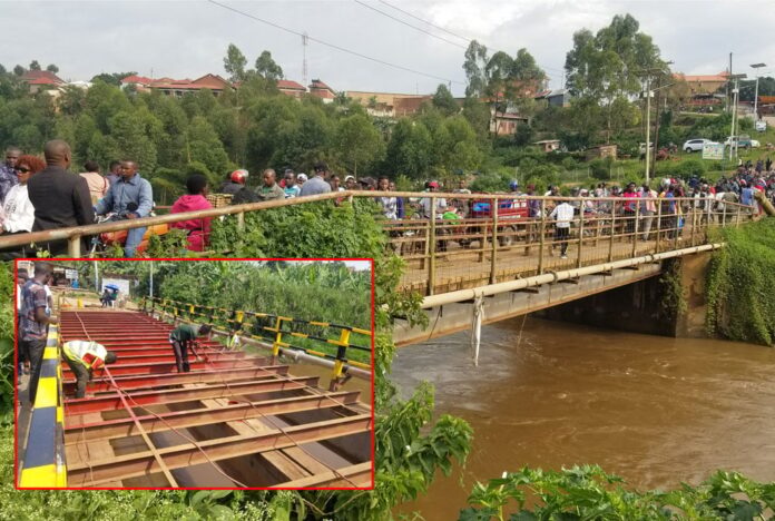 Photo of Katete Bridge which connects Mbarara City center and Nyamitanga Division under repair by then